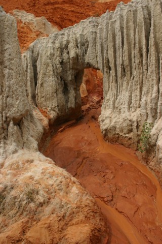 2007_vietnam_16_17_tb_027_900