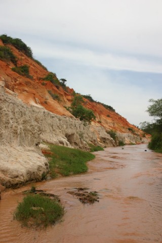 2007_vietnam_16_17_tb_028_900