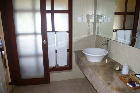 2007_vietnam_17_17_tb_006_900