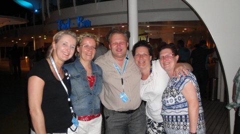 2010_aida_6_025_900