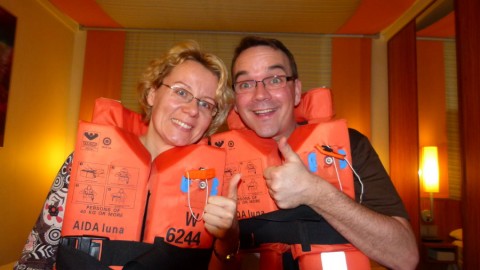 2012_aida_2_009_900