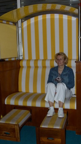 2012_aida_2_013_900
