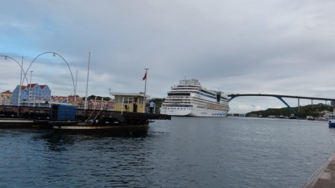 2012_aida_7_005_900