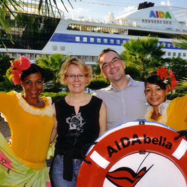 AIDAbella – Karibik 7 – Weihnachtstour – # 1: La Romana, Anreise, Seetag, Fantreffen, Weihnachtsmarkt